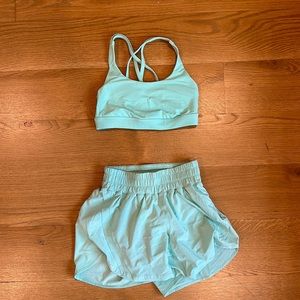 Mint lululemon matching sports bra + shorts